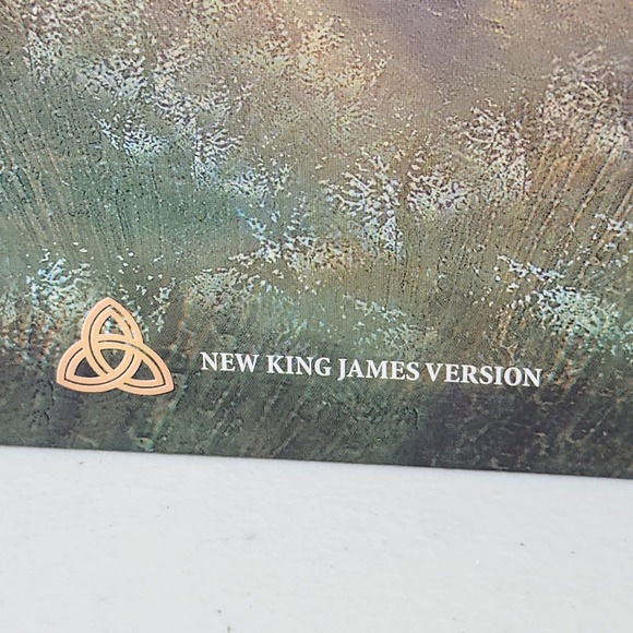 The Inspirational Study Bible Max Lucado Hard Cover New King James 1995 NKJV - Picture 2 of 7